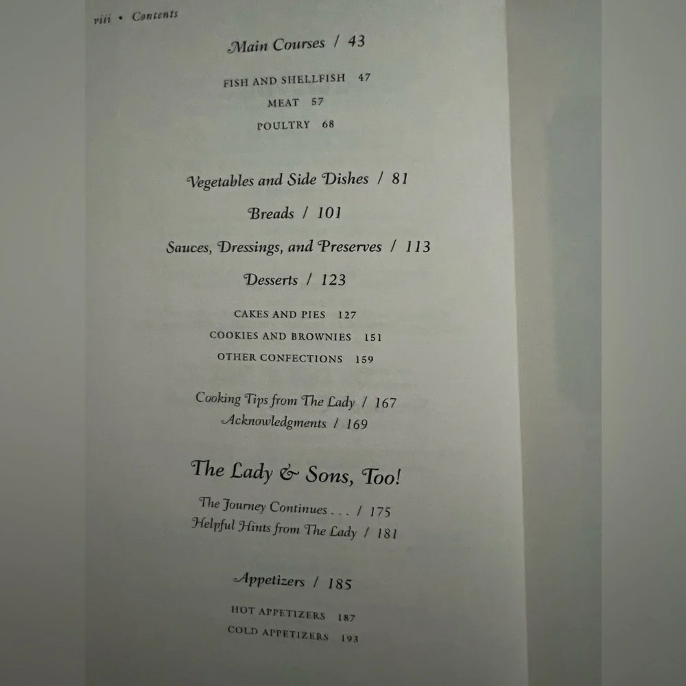 Paula Deen's Kitchen Classics Cookbook - Picture 5 of 6